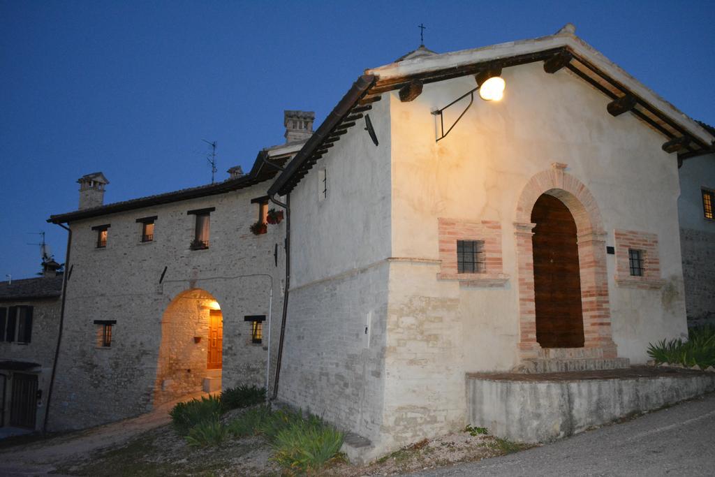 A Casa Di Mi Appartamenti Vacanza Montefalco Exterior foto